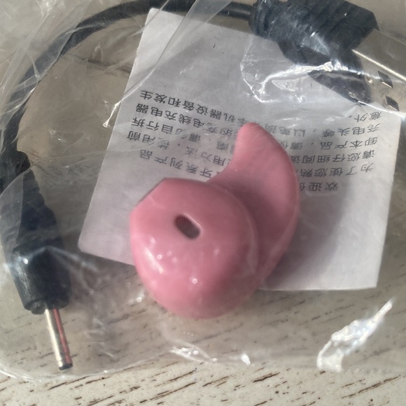 Pink, mini earplug, - Picture 4 of 4
